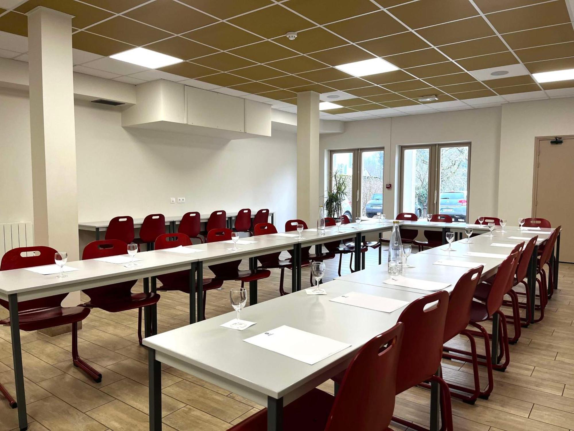 Best Western Blanche De Castille Dourdan Εξωτερικό φωτογραφία