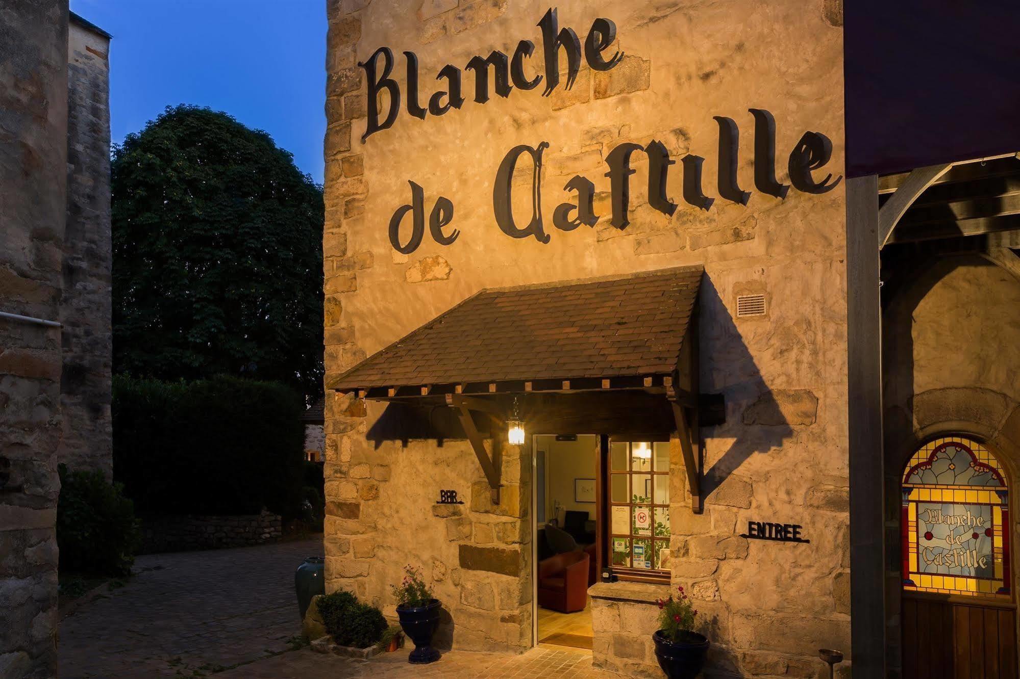 Best Western Blanche De Castille Dourdan Εξωτερικό φωτογραφία